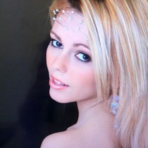 Meet your Posher, Lawrence